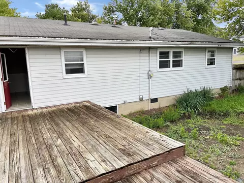 202 E North St, Colfax, IL 61728 photo 7