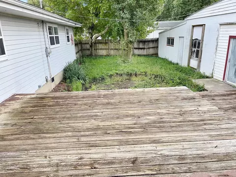 202 E North St, Colfax, IL 61728 photo 8