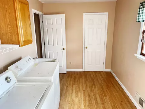 202 E North St, Colfax, IL 61728 photo 31