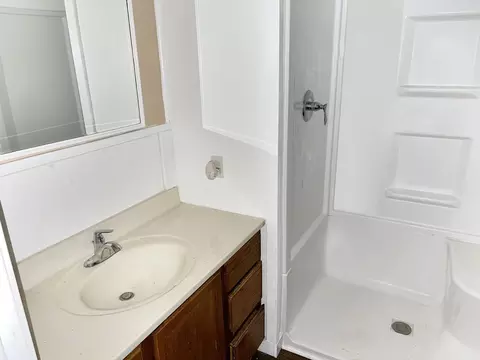 202 E North St, Colfax, IL 61728 photo 24