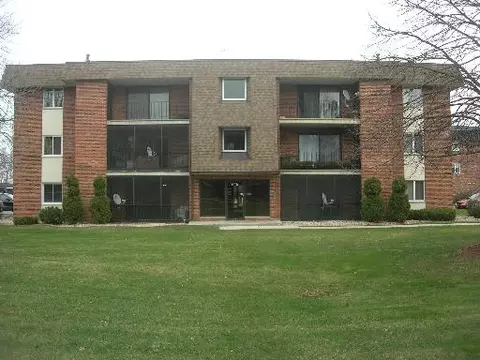 9146 W 140th St #3NW, Orland Park, IL 60462