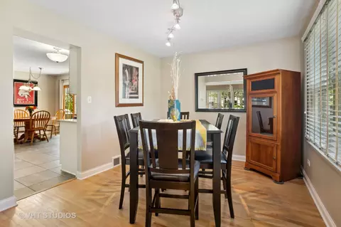 642 E Central Ave, Lombard, IL 60148 photo 7