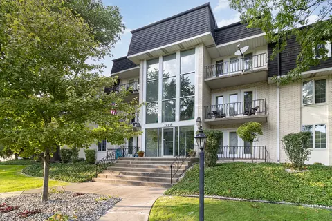 2608 186th St #106, Lansing, IL 60438