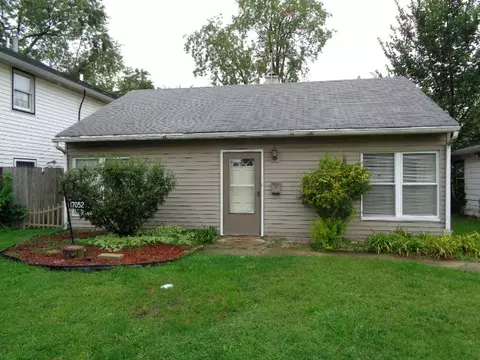 17052 Lorenz Ave, Lansing, IL 60438