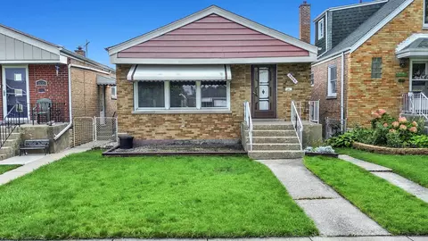 3535 S 54th Ct, Cicero, IL 60804