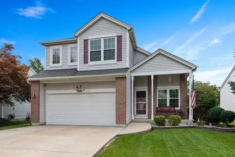 5802 Emerald Pointe Dr, Plainfield, IL 60586