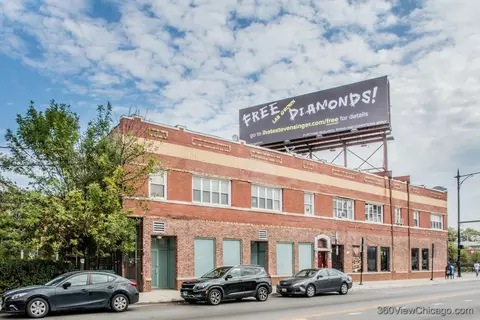 3906 W Belmont Ave #2, Chicago, IL 60618
