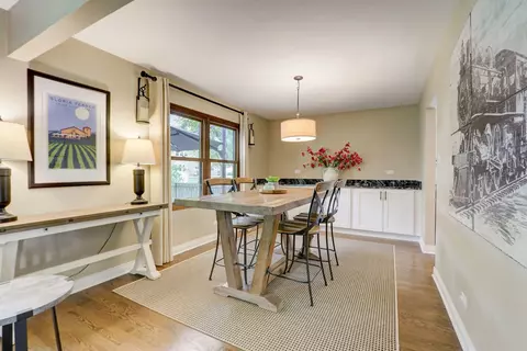 1514 Applegate Dr, Naperville, IL 60565 photo 9