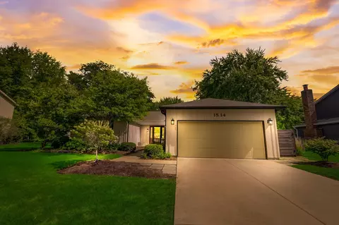 1514 Applegate Dr, Naperville, IL 60565 photo 4