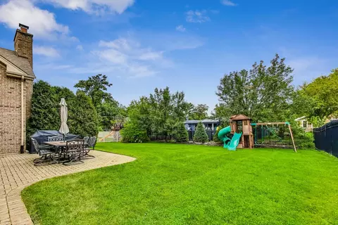 321 N Forest Dr, Addison, IL 60101 photo 31