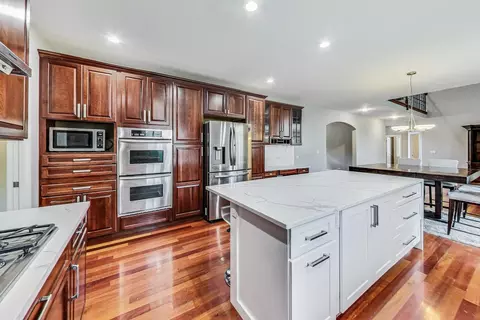 321 N Forest Dr, Addison, IL 60101 photo 5