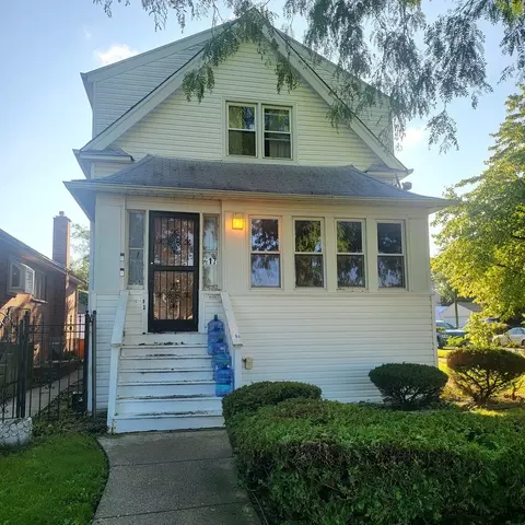 417 S 11th Ave, Maywood, IL 60153