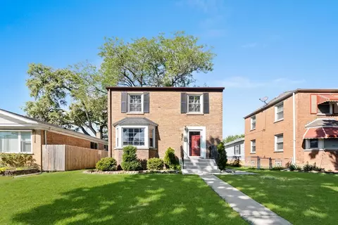 530 Bohland Ave, Bellwood, IL 60104