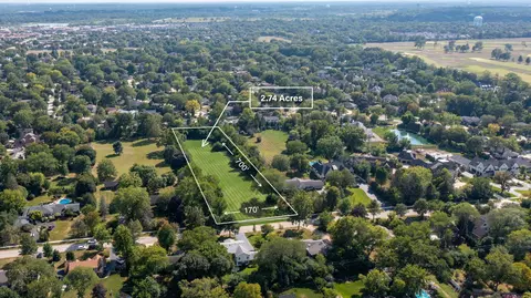 110 E Farnham Ln, Wheaton, IL 60189 photo 4