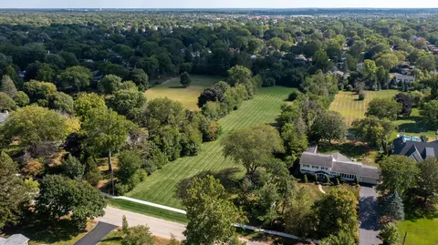 110 E Farnham Ln, Wheaton, IL 60189 photo 9