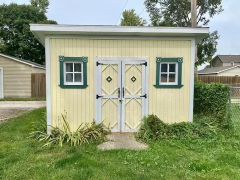 106 E Cherry St, Fairbury, IL 61739 photo 11