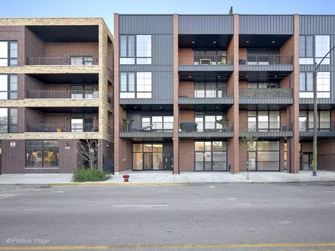 522 N Western Ave #402, Chicago, IL 60612