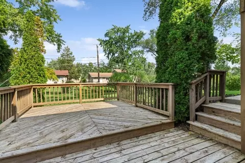 570 Frederick Ln, Hoffman Estates, IL 60169 photo 13