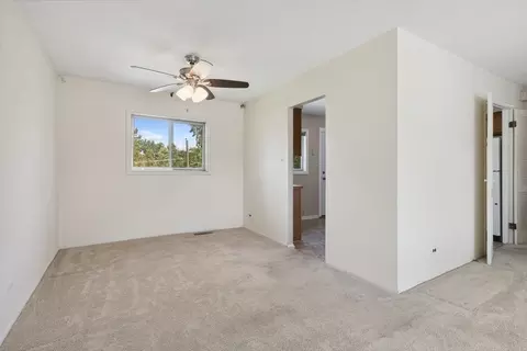570 Frederick Ln, Hoffman Estates, IL 60169 photo 6
