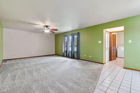 657 Pasadena Ave, Beecher, IL 60401 photo 13