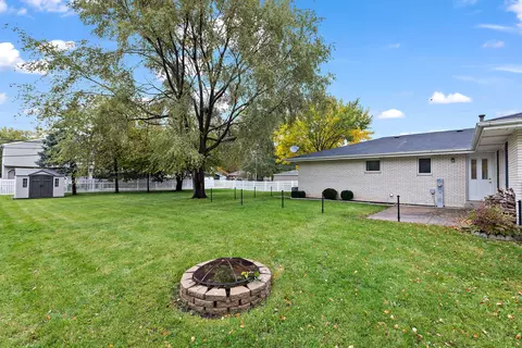 657 Pasadena Ave, Beecher, IL 60401 photo 24