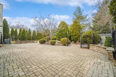 1050 E Lake Ave, Glenview, IL 60025 photo 15