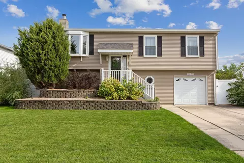 20811 S Frankfort Square Rd, Frankfort, IL 60423