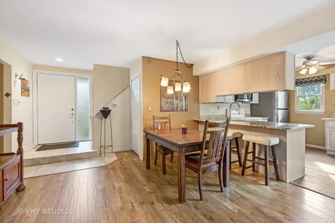 573 Dunham Rd #573, Gurnee, IL 60031 photo 6