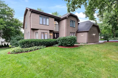 1219 Gulf Keys Rd, Elgin, IL 60120