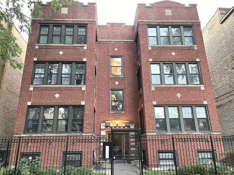 7313 N Honore St #3, Chicago, IL 60626