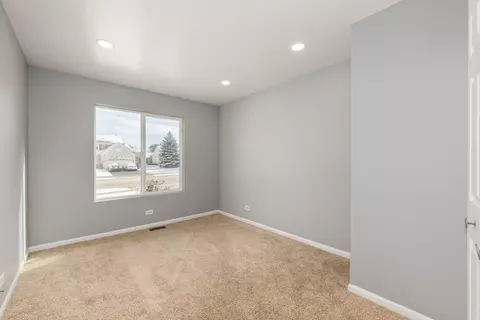 1120 Stonegate Rd, Algonquin, IL 60102 photo 16
