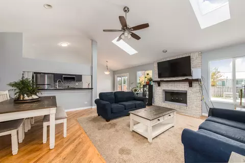 1120 Stonegate Rd, Algonquin, IL 60102 photo 4