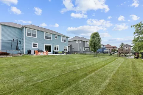 678 Slate Run Dr, Elgin, IL 60124 photo 32