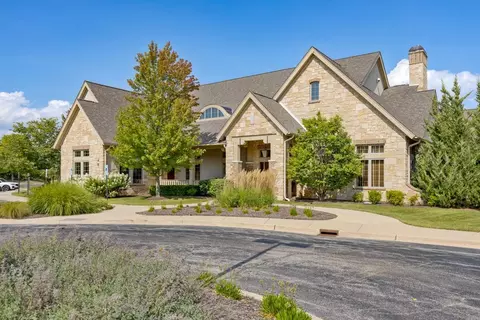 678 Slate Run Dr, Elgin, IL 60124 photo 38