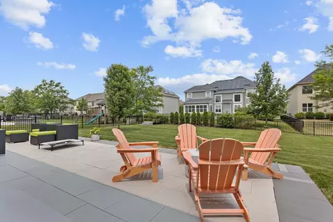 678 Slate Run Dr, Elgin, IL 60124 photo 30