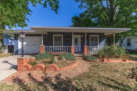 502 E Main St, Danvers, IL 61732