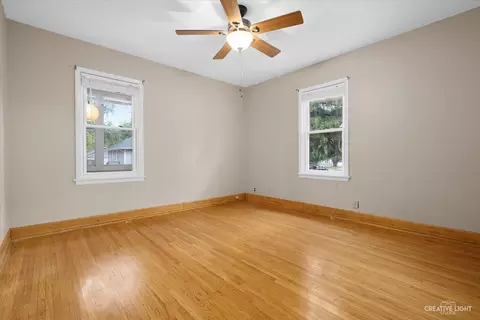 777 Buckeye St, Elgin, IL 60123 photo 8