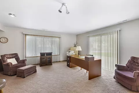 945 Blaze Trl, Wheeling, IL 60090 photo 13
