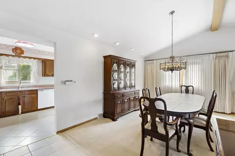 945 Blaze Trl, Wheeling, IL 60090 photo 6