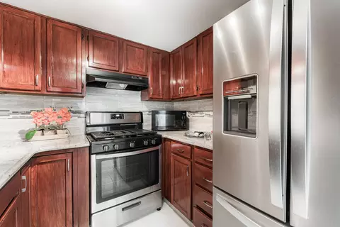 481 Nicole Dr #A, Bartlett, IL 60103 photo 6