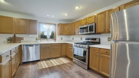604 Commander Pl, Belvidere, IL 61008 photo 14