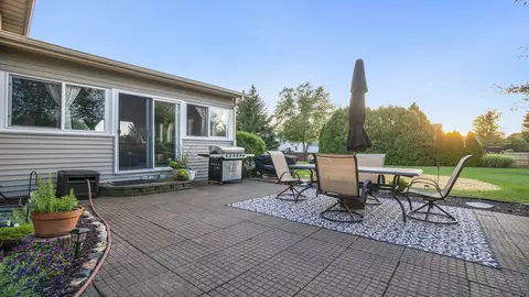 604 Commander Pl, Belvidere, IL 61008 photo 38