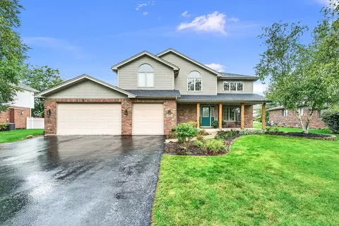 2848 Northwind Dr, New Lenox, IL 60451