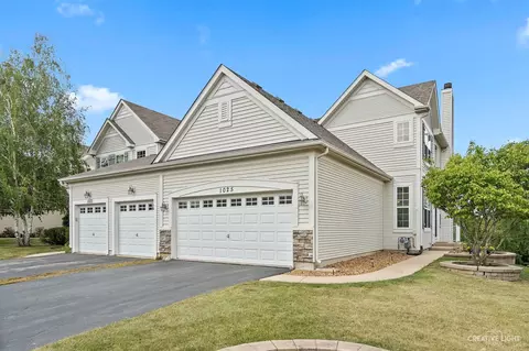 1025 Hampton Ln, Yorkville, IL 60560