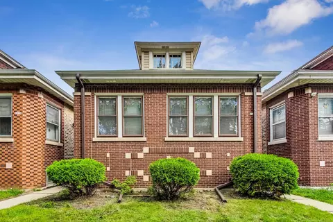 1818 W 34th St, Chicago, IL 60608