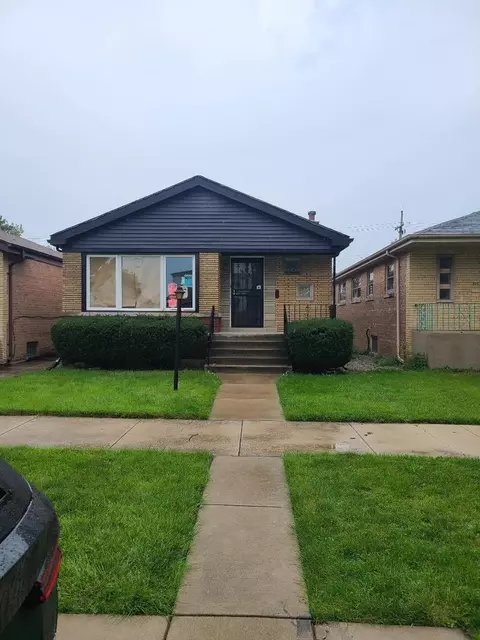 12349 S Elizabeth St, Calumet Park, IL 60827