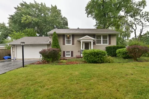 25191 W Lincoln Dr, Lake Villa, IL 60046