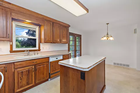 19 Durell Dr, Kankakee, IL 60901 photo 7