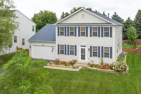 366 Kensington Dr, Oswego, IL 60543