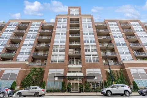 111 S Morgan St #716, Chicago, IL 60607